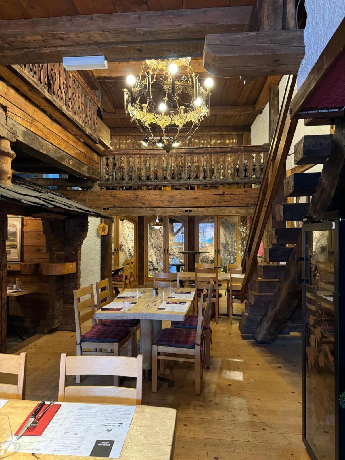 Hotel La Tour D'Ai ليسين المظهر الخارجي الصورة